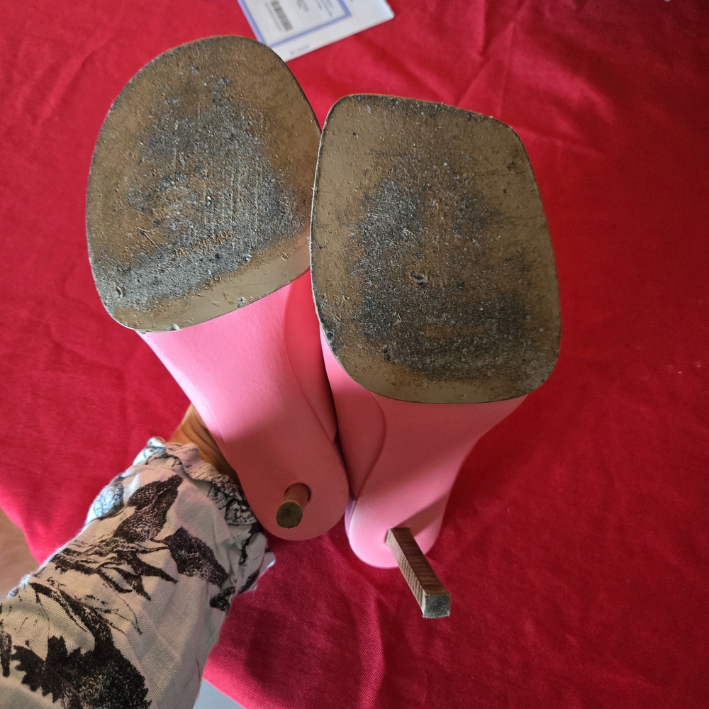 Jacquemus Vibrant Pink Open-Toe Mules - Picture 7 of 7